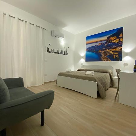 In Centro Rooms Vicino Cefalu Self-Chek-In كامبوفيليتْشّي دي روتْشّي المظهر الخارجي الصورة