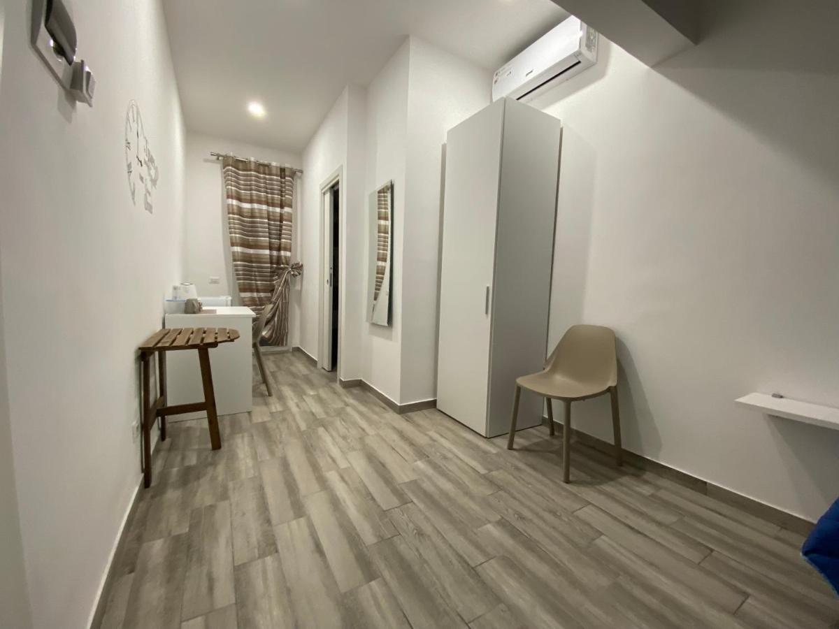 In Centro Rooms Vicino Cefalu Self-Chek-In كامبوفيليتْشّي دي روتْشّي المظهر الخارجي الصورة