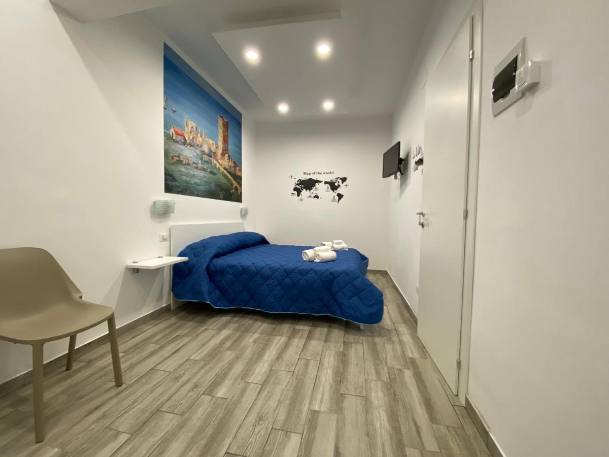 In Centro Rooms Vicino Cefalu Self-Chek-In كامبوفيليتْشّي دي روتْشّي المظهر الخارجي الصورة