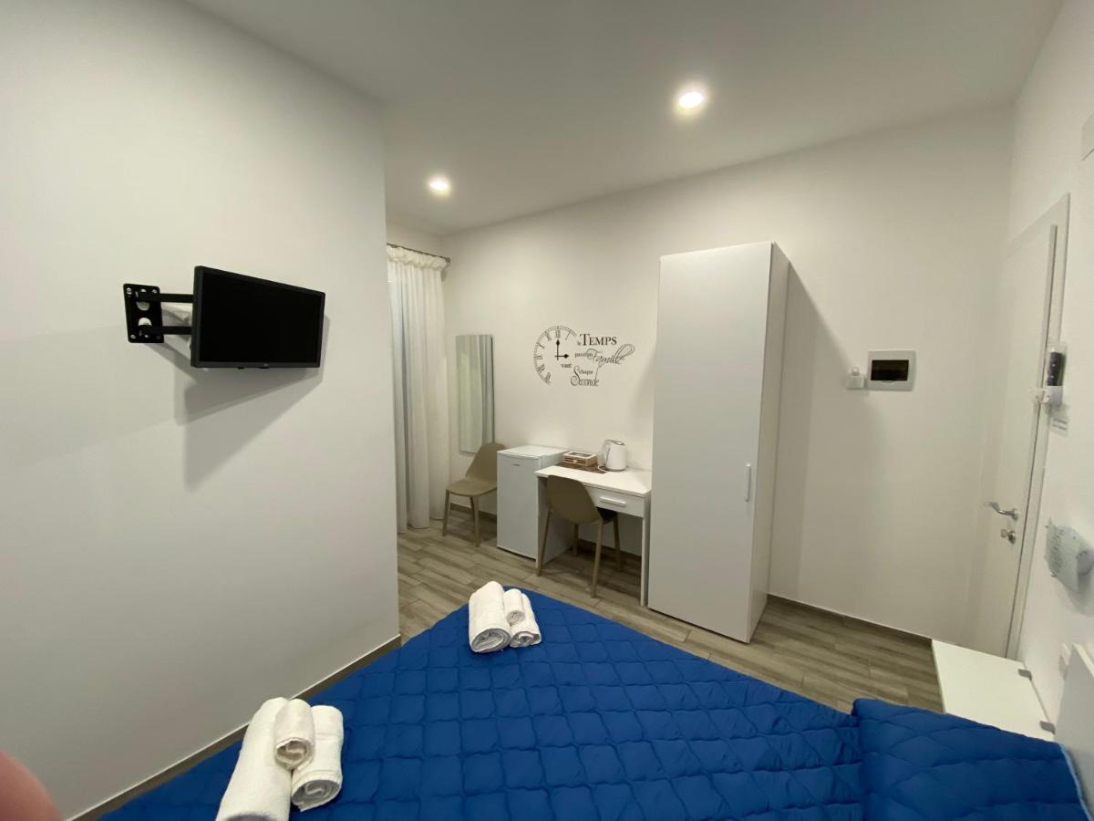 In Centro Rooms Vicino Cefalu Self-Chek-In كامبوفيليتْشّي دي روتْشّي المظهر الخارجي الصورة
