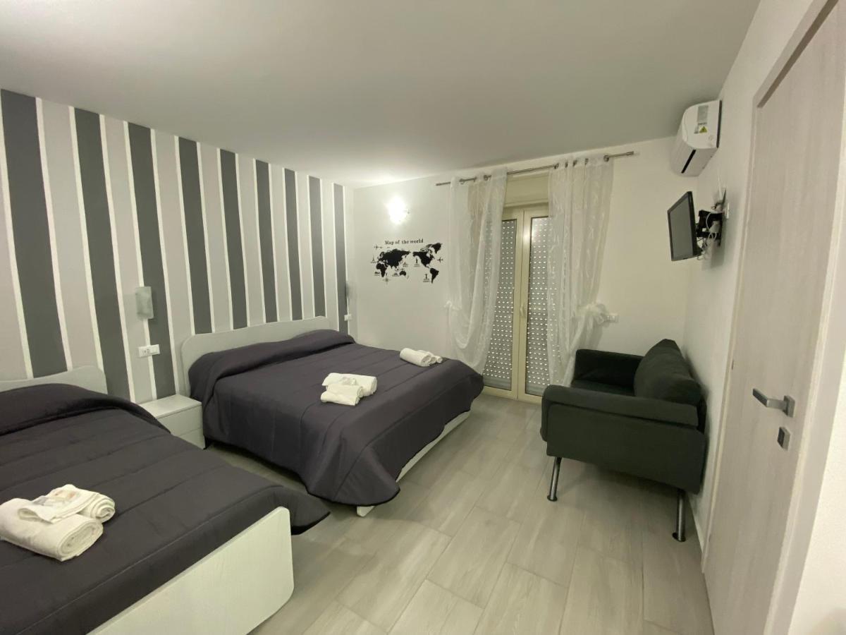 In Centro Rooms Vicino Cefalu Self-Chek-In كامبوفيليتْشّي دي روتْشّي المظهر الخارجي الصورة
